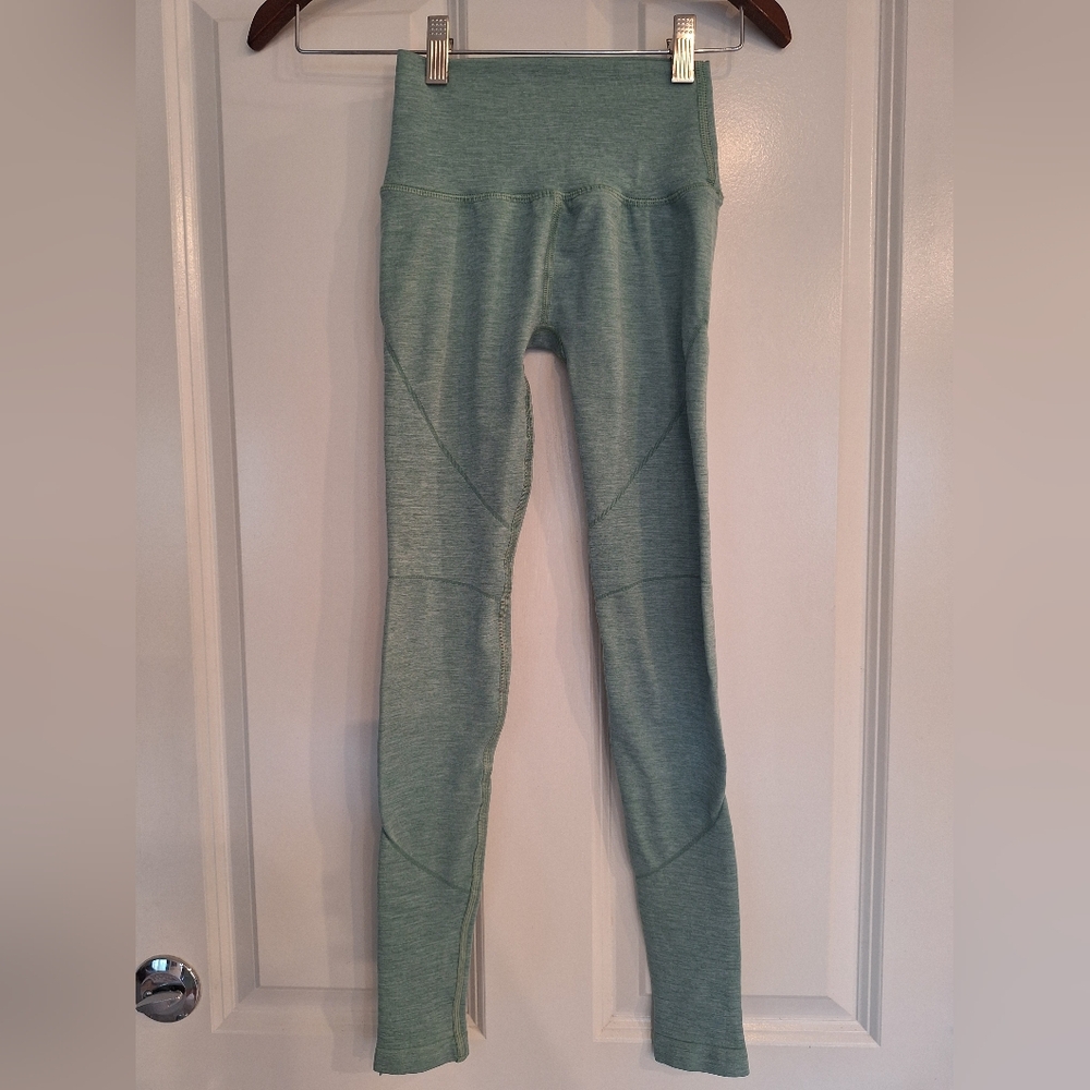 Alphalete Mint Leggings Size xs